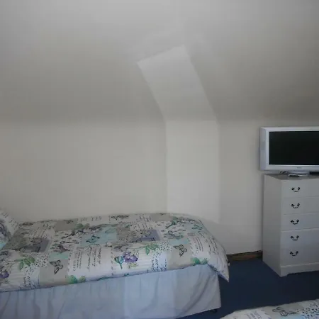 Island View 4*
